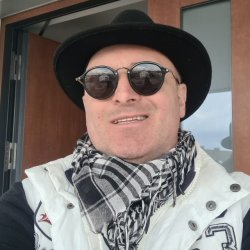 Андрей